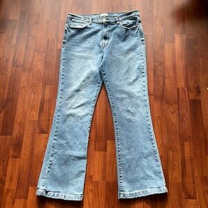 Kensington Jeans Vintage Luxe - The Tessa - High Rise Bootcut - 14/32